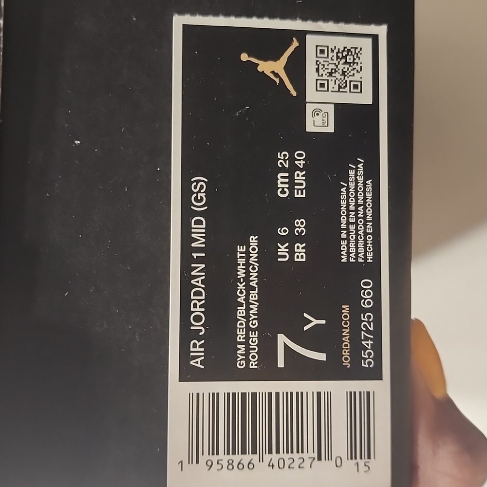 Jordan 1 Mid - Picture 2 of 2